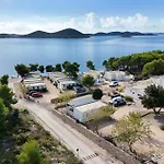 펜션 Ahoi Hause 10 Strandhaus Mit Meerblick & Privatem Zugang 드라게