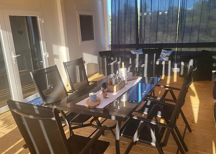 Ahoi Hause 10 * Drage